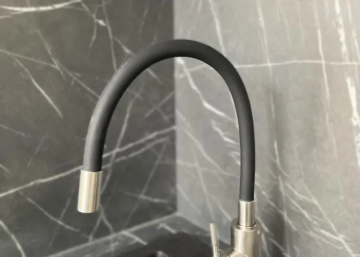 Airport-bus - 13 North - 3 Lägenhet *